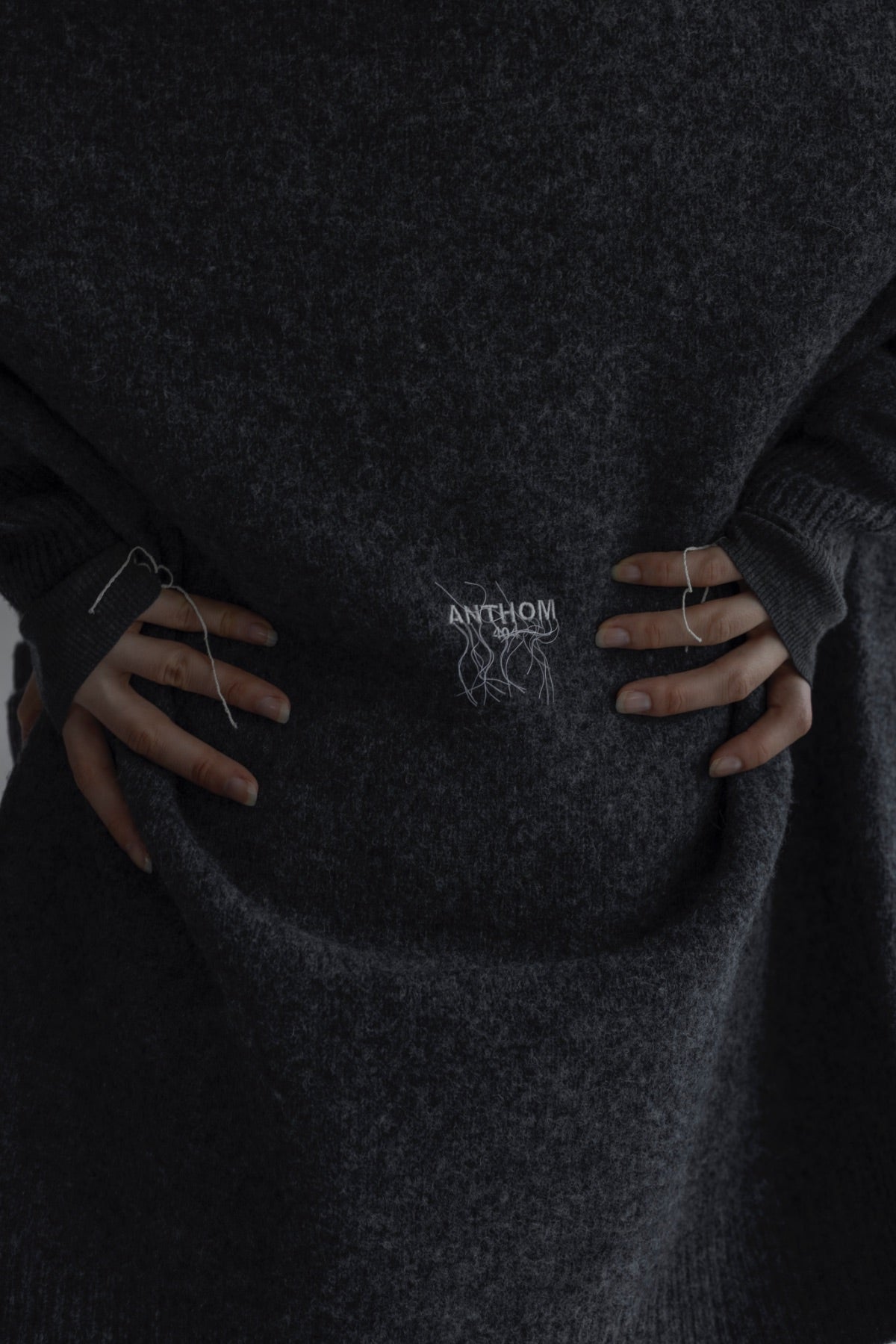 ※予約商品(8月下旬お届け予定) wool 100% クリアボタンロングカーディガン/A30540