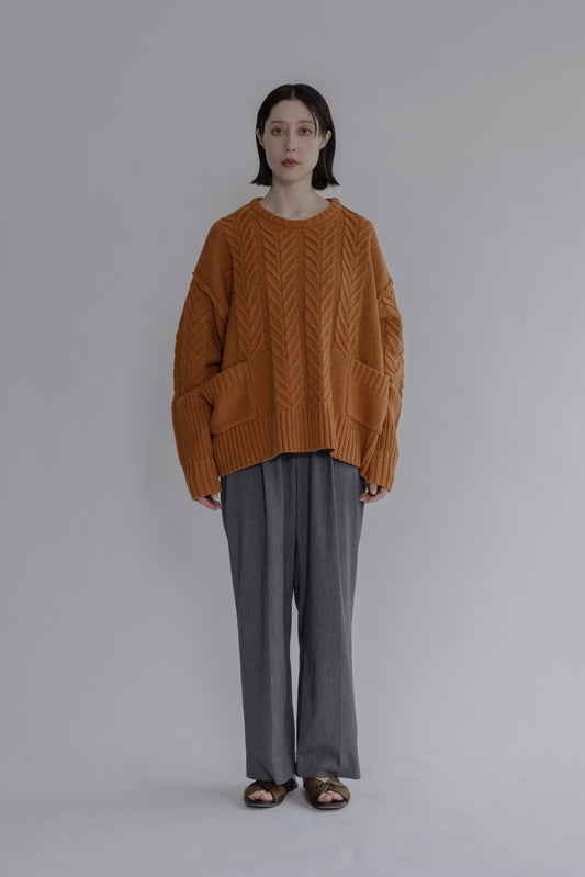 ※予約商品(8月下旬お届け予定)　メリノウール混　ケーブルKNIT/A32548